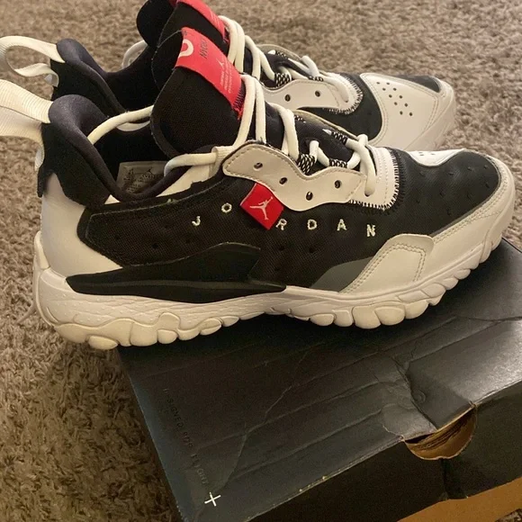 Jordan delta 2 - Picture 3 of 5